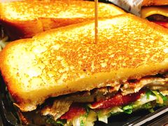 鸡肉芝士三明治-The Habit Burger Grill 哈比特汉堡(爱琴海店)
