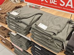 -优衣库(北京万柳华联购物中心店)