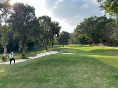 -麓湖高尔夫球俱乐部