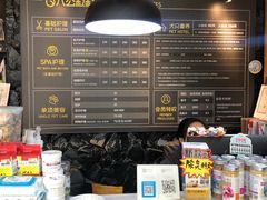 -八公叔叔宠物美容连锁(春申店)