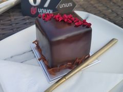 覆盆子黑森林-UNI UNI(环亚凯瑟琳店)