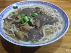 -锦泓老字号猪脏粉(东联大厦店)