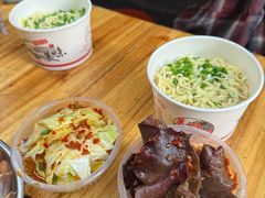 -卫卫麻辣烫(建设新村路店)