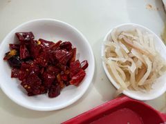 -牛老五羊杂汤(广阳区总店)