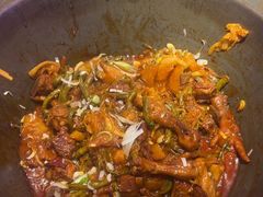 -山河屯铁锅炖(哈西站店)