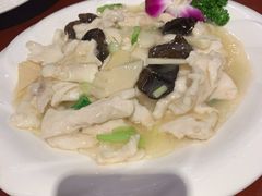 -牟传仁饭庄(星海店)