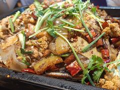 -俏巴妹烤鱼香锅(奥体店)
