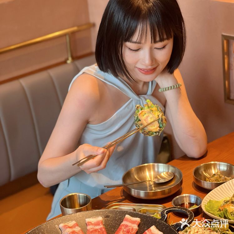 来福士广场的一家韩国料理店,味道环境都绝佳