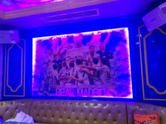 -UK派对KTV(日月广场店)