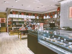 -VENCHI 闻绮(北京国贸商城店)