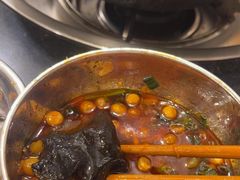 -鸿顺老铁锅美蛙鱼府(解放碑店)