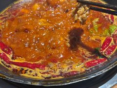 -三个四川人火锅(华联商厦店)