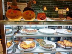 Happy&nbsp;Halloween-Pie Bird(新闸路店)