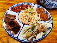 -十二忠手拉面(燎原街店)