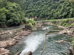 -安吉龙王山峡谷漂流