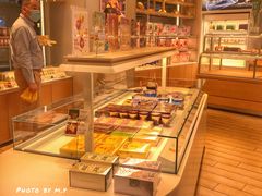 自助取餐区-好利来(南京路一店)