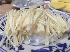 -鑫龙火锅城(青岛分店)