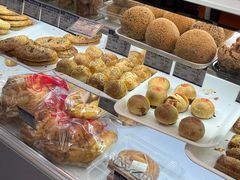 -白玉兰食品(中山公园龙之梦店)