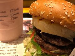 -The Habit Burger Grill 哈比特汉堡(复兴soho店)