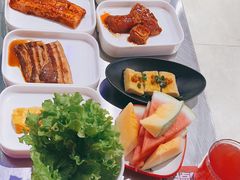 -小猪查理自助烤肉·全新升级(西三旗店)