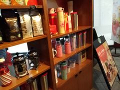 零售区-星巴克(北京王府井店)