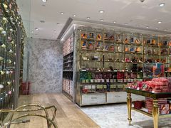 -VENCHI 闻绮(北京国贸商城店)