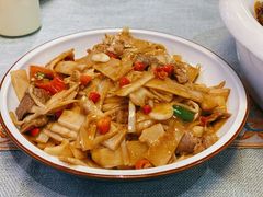 漓江竹笋炒五花肉-大师傅金奖啤酒鱼(西街口总店)