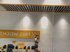-超鹿运动(五四北泰禾广场店)