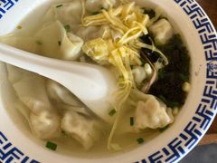 -笑来喜馄饨小笼工坊店(湖滨街店)