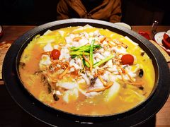 -山城外·非遗酸菜鱼(蜀都万达店)