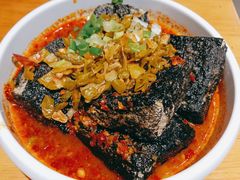 -霸蛮湖南菜·牛肉粉(荣京西街店)