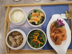 -安雅国际月子会所(拱北森宇富通店)