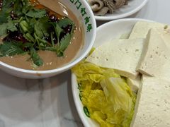 -尹记门钉肉饼(丰台站店)