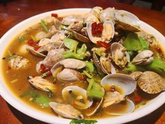 -金陵大勇烧烤·小龙虾·海鲜大咖(竹山路店)