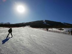 -中旅松花湖滑雪场