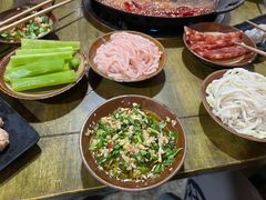 -黄潇洒老火锅(九眼桥宏济巷店)