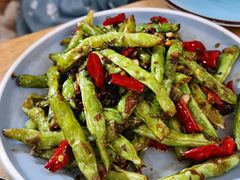干煸四季豆-节节香.成都非遗肥肠粉(总店)