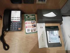 -秋果酒店(北京中日友好医院和平里地铁站店)