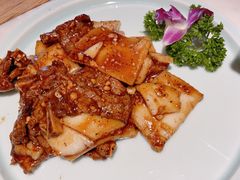 牛仔骨炒年糕-绿茶餐厅(龙湖金楠天街店)