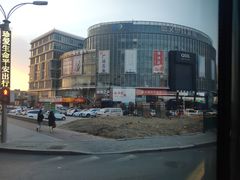 -盛文新港奥特莱斯商业广场