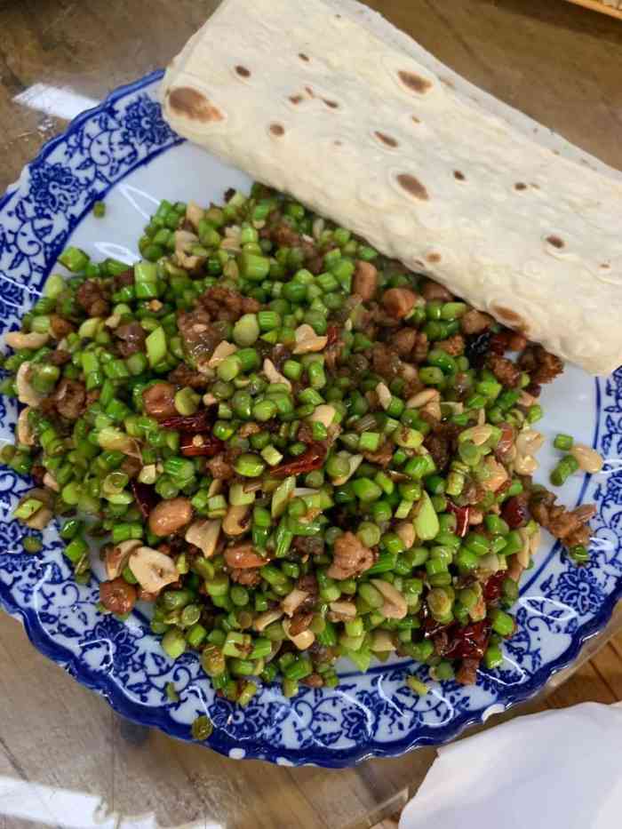 十二道丰味·精品徐州菜·地锅小公鸡(新区店)