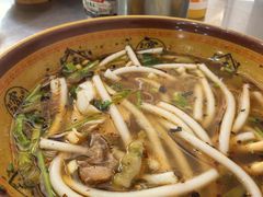 -花溪牛肉粉(八鸽岩店)