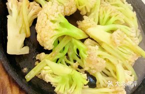 Stir-Fried Bok Choy with Garlic