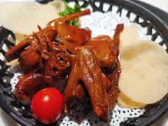 秘制脆皮乳鸽-避风塘·老港味餐厅(虹口龙之梦店)