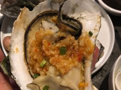 蒜茸烧生蚝-蠔爺王志德生蚝馆(金沙湾店)