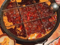 -周小明火锅(黑金冠社区店)