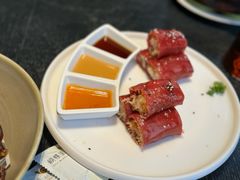 -蝴蝶里·粤菜·点心(滨江龙湖店)