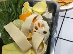 -蛙一刀·麻椒鱼火锅(金仙桥店)