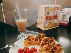 华夫饼拼盘-莫太花餐厅(河北路店)