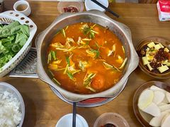 -苗家恒灵酸汤鱼-跳水牛肉连锁店(凯里总店)